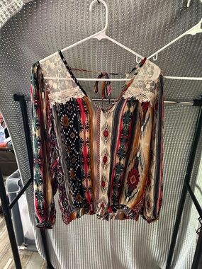 gimmicks by BKE Multicolor Boho Lace-Trim Peasant Top